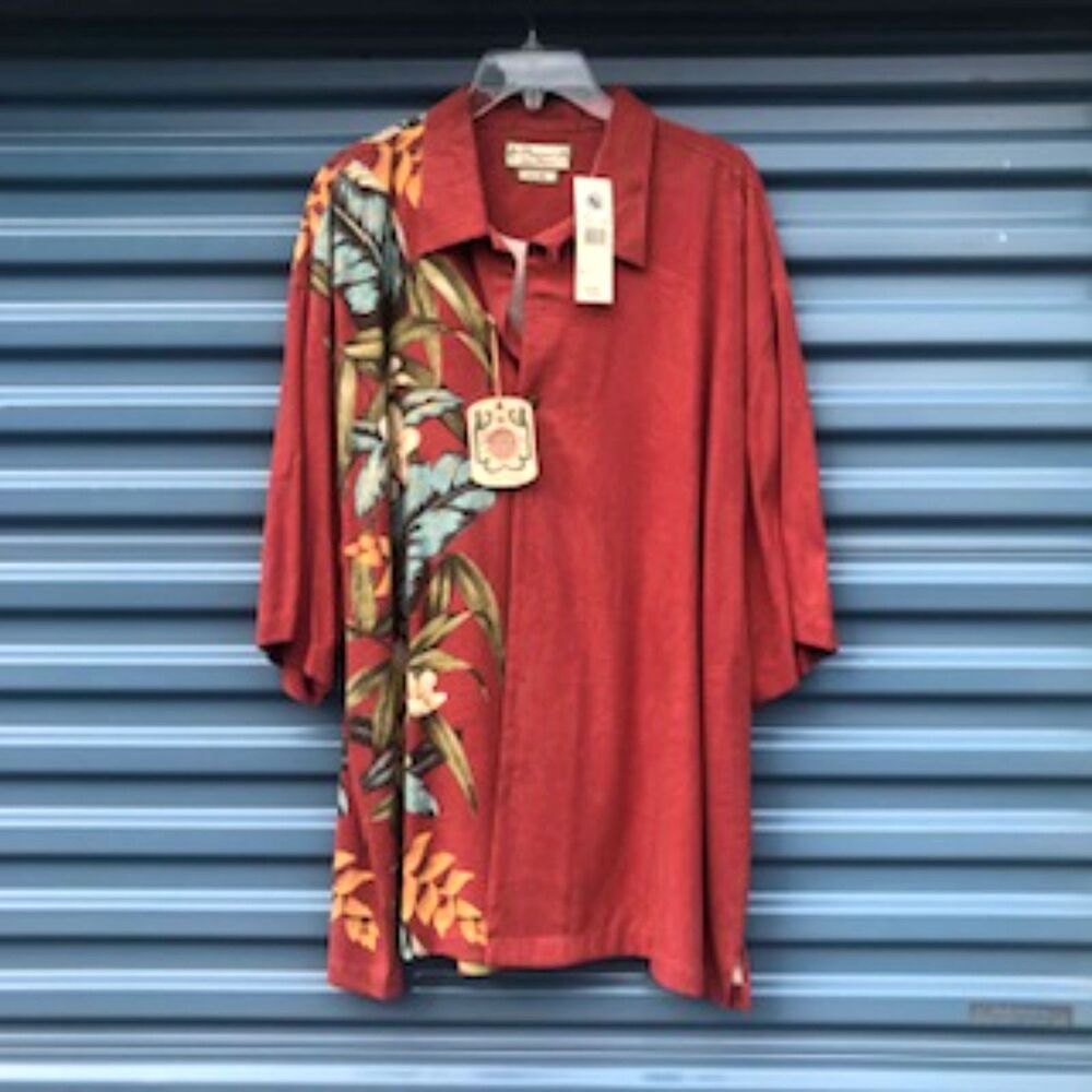 Size: Extra Large {46-48} 100% Silk Button Down Shirt . Pusser's . New w/ Tags